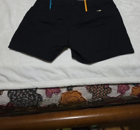 Michael Kors Black Women's Bermudas‎ - Picture 9 of 10